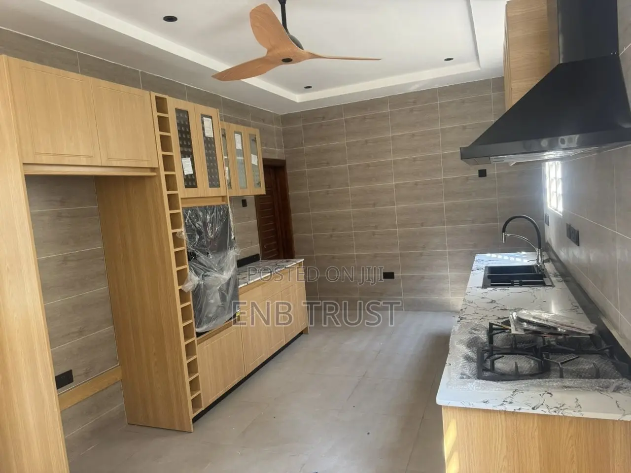 4bdrm Duplex in Achimota, Mile 7 for rent