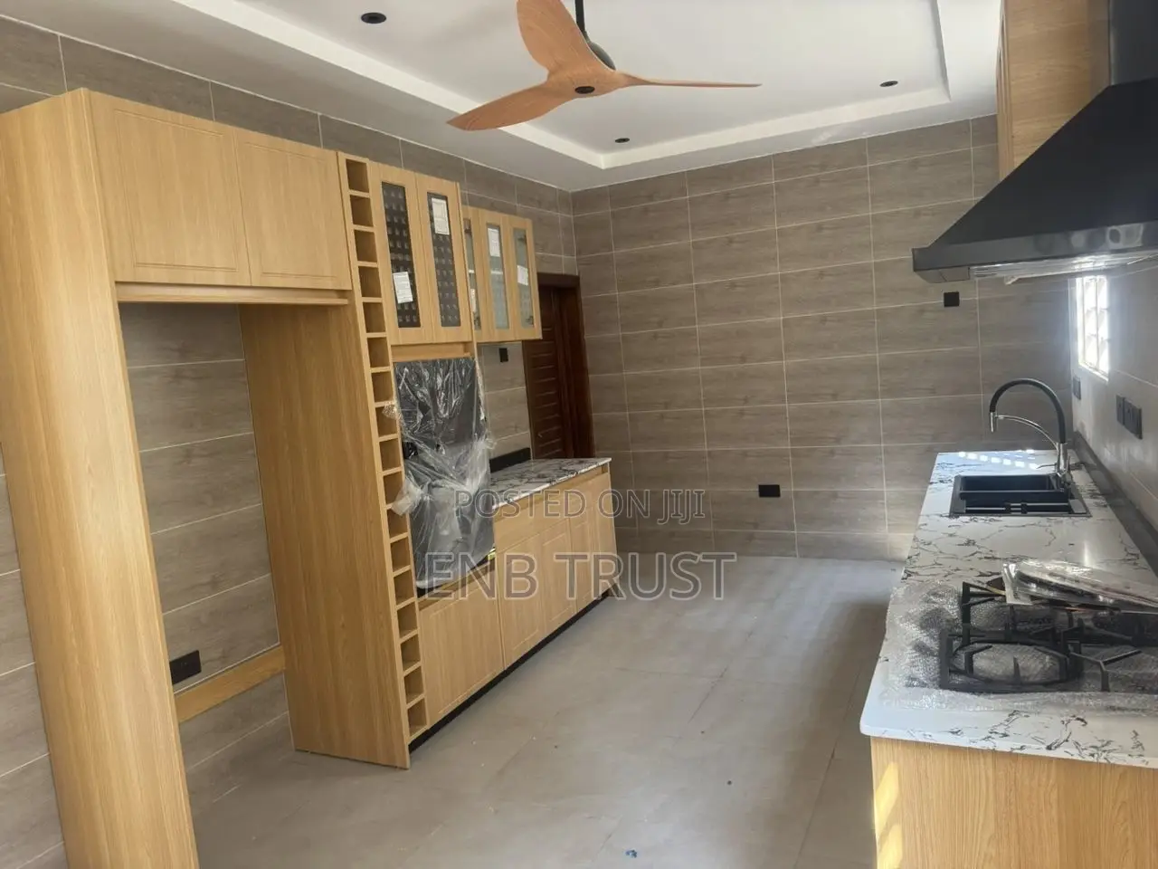 4bdrm Duplex in Achimota, Mile 7 for rent