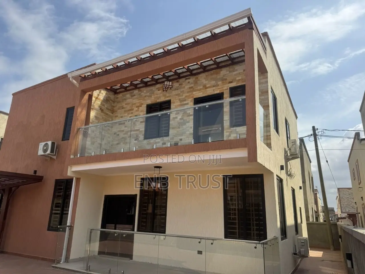 4bdrm Duplex in Achimota, Mile 7 for rent