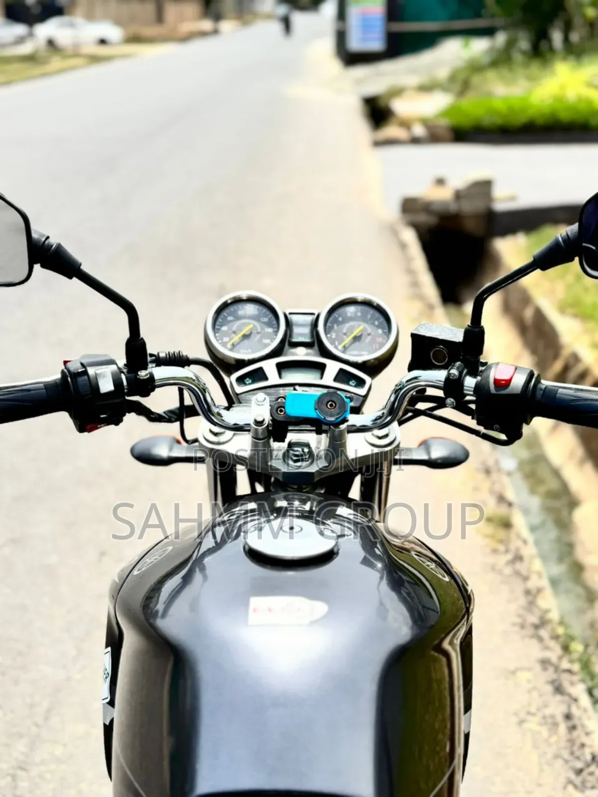 Yamaha 2011 Black