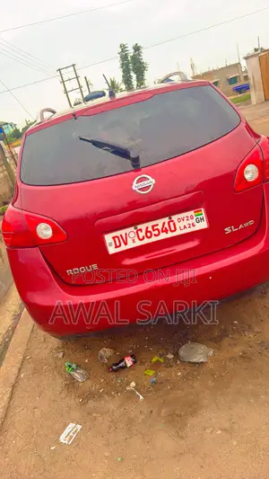 Nissan Rogue SL 2010 Red