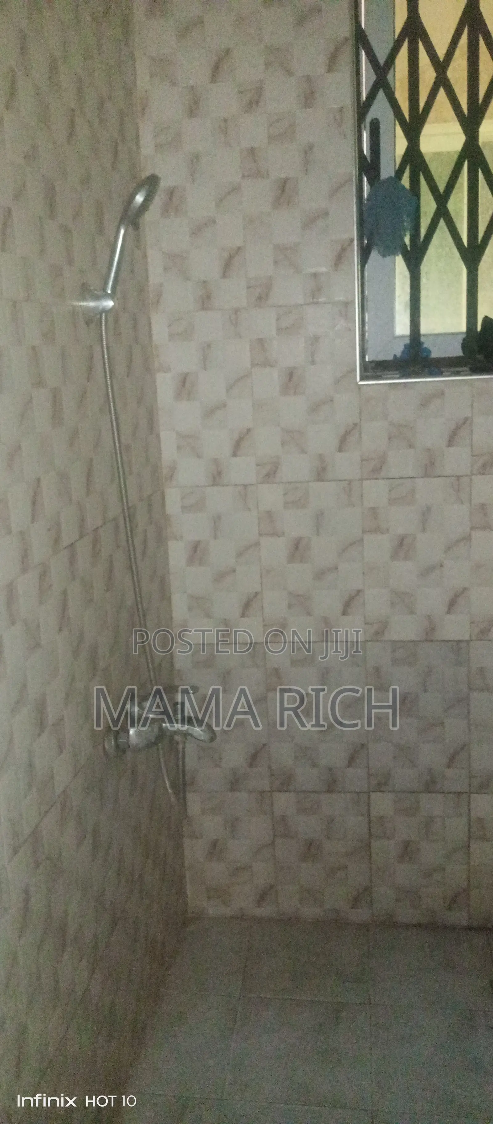 2bdrm Apartment in Home Sure Estate, Amasaman for rent