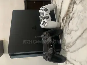 Ps4 Slim 10 Games Two Controllers (Jailbreak)