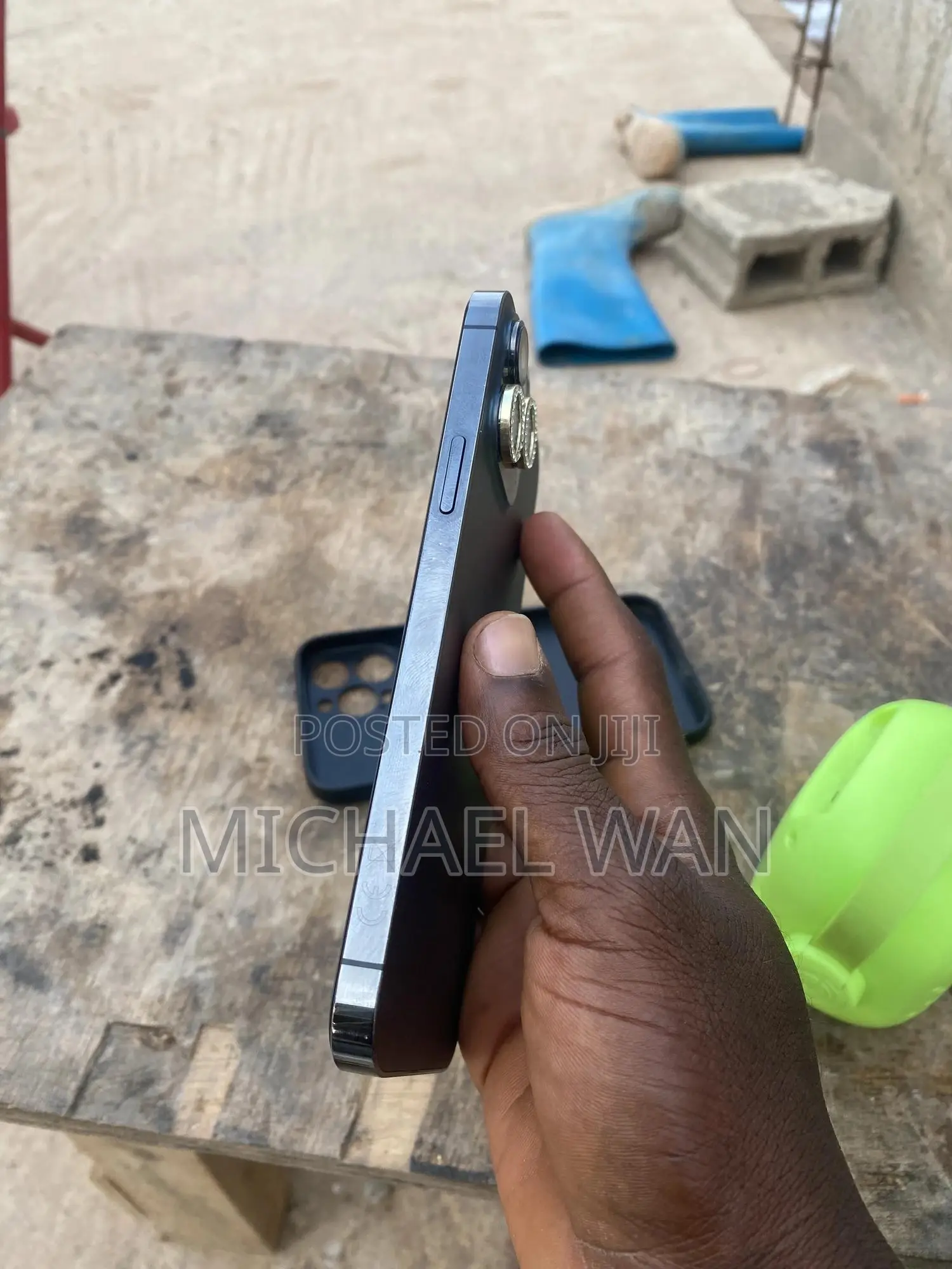 Apple iPhone 13 Pro Max 1 TB Gray