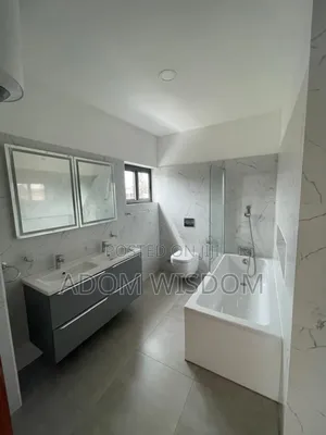 4bdrm House in Barristers Realty, North Legon for sale