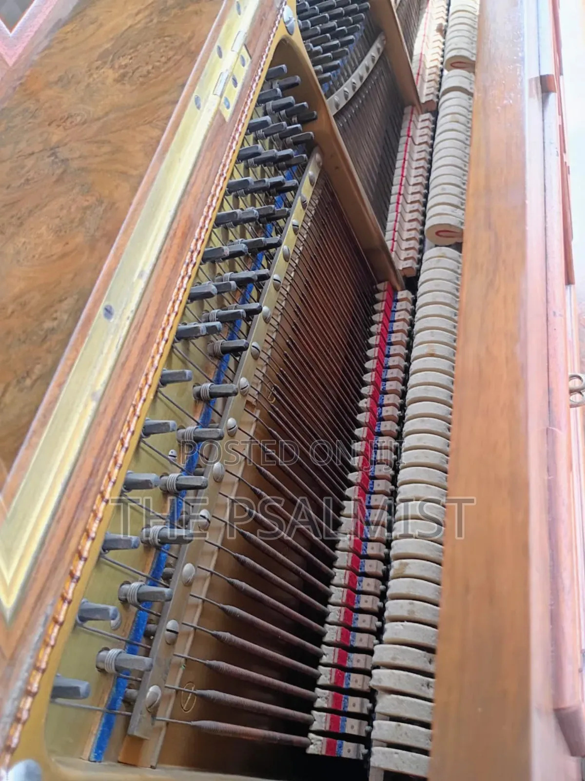 Pram: Melbourne Gebr.Knake Munster 1/W Acoustic Piano