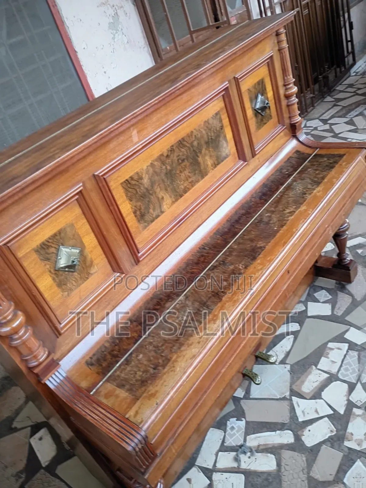 Neumeyer Upright Acoustic Piano