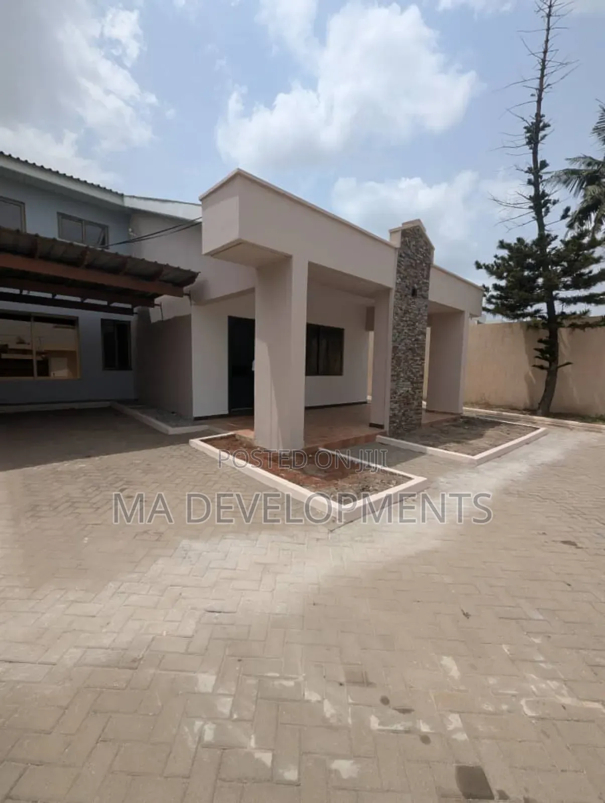 4bdrm House in East Legon, American House for rent