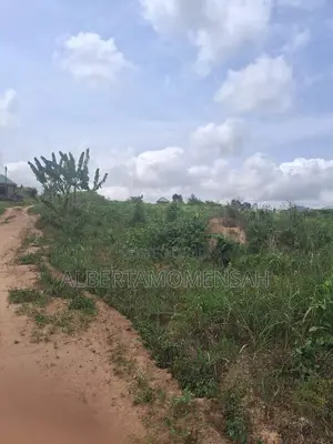 Land for Sale at Medie Samsam