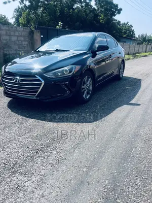 Hyundai Elantra 2018 Black