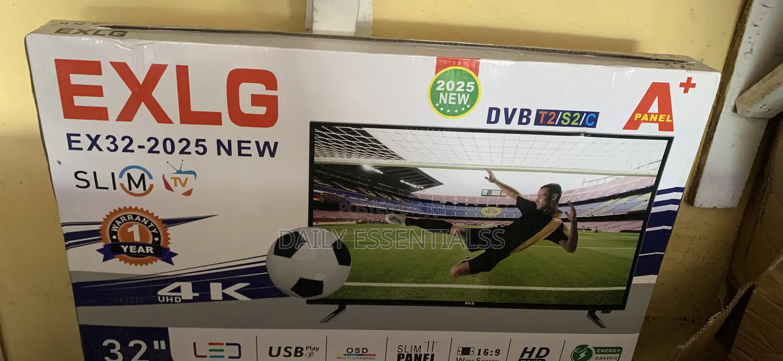 Exlg 32 Inch Tv – Digital Ready + 1 Year Warranty