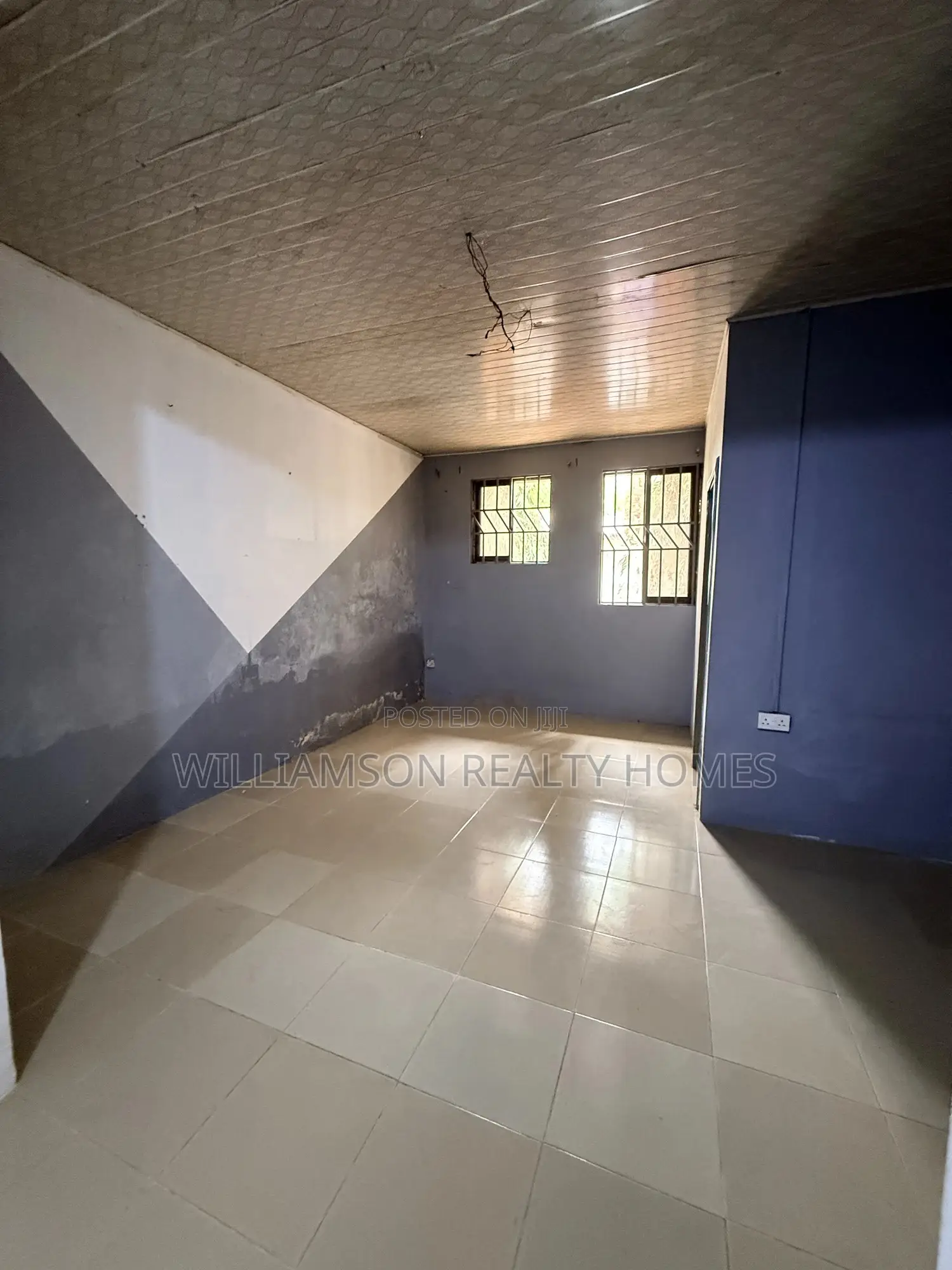 1bdrm Apartment in Community 18 Area, Spintex for rent