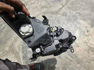 Ifiniti Q70 Headlight Driver Side