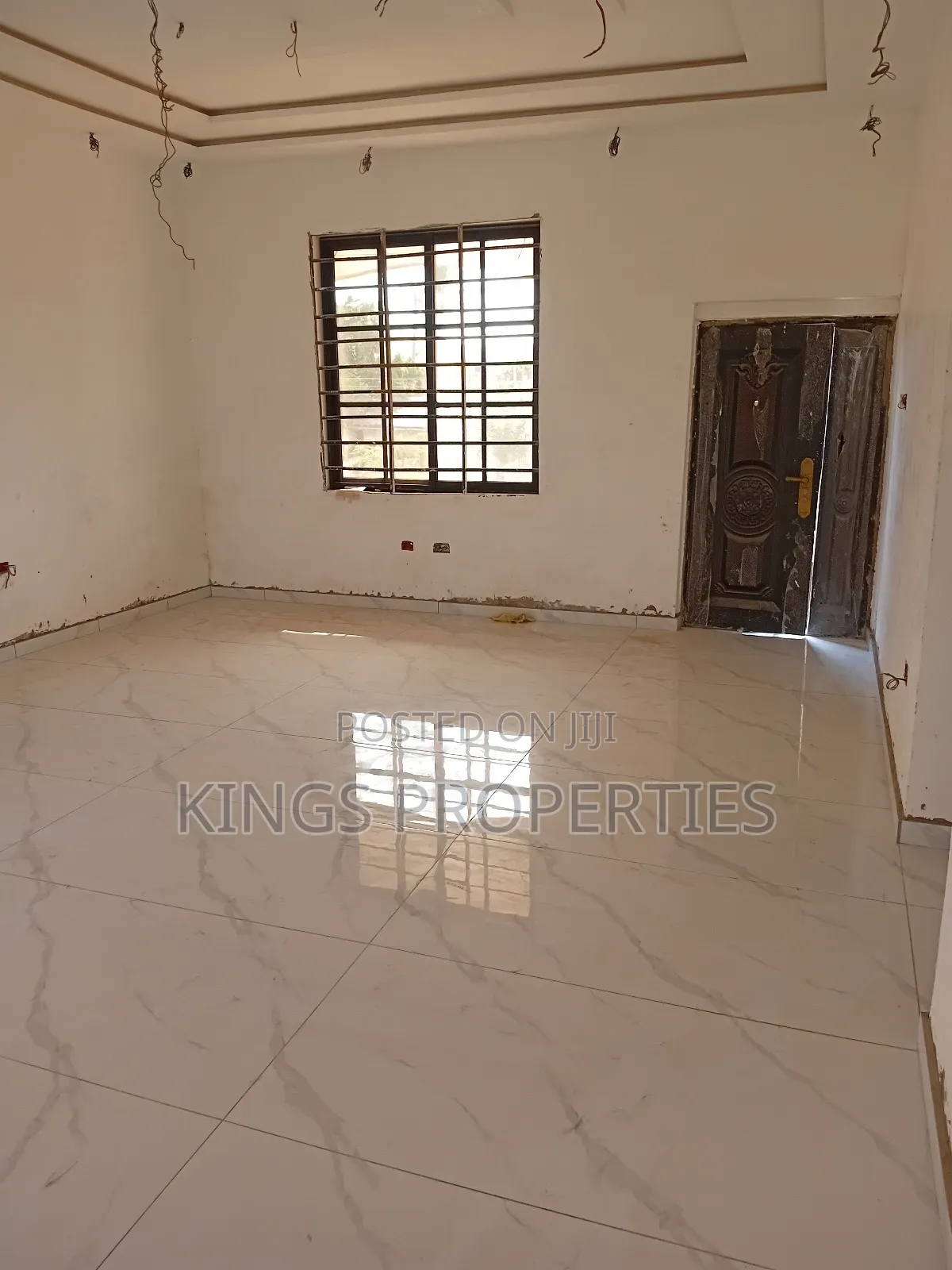 3bdrm Apartment in Classicpropertiesgh, West Hills Mall Area for rent