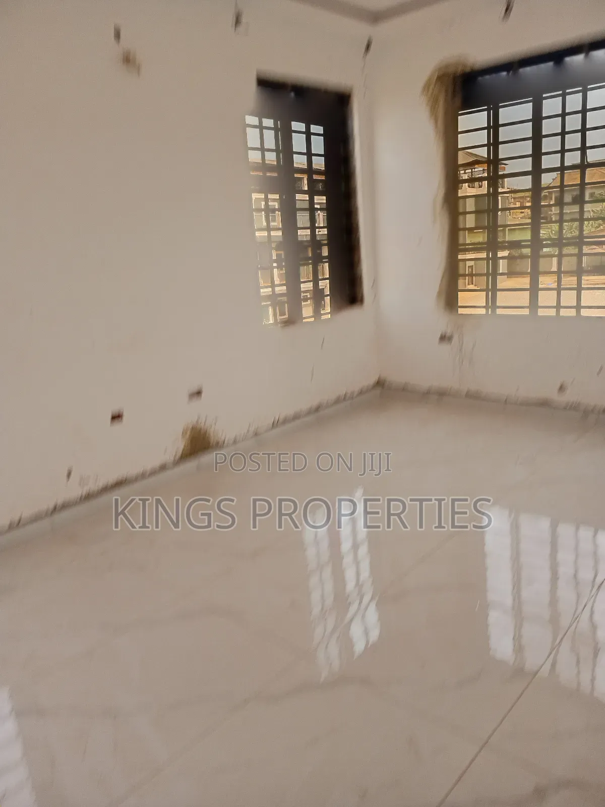 3bdrm Apartment in Classicpropertiesgh, West Hills Mall Area for rent