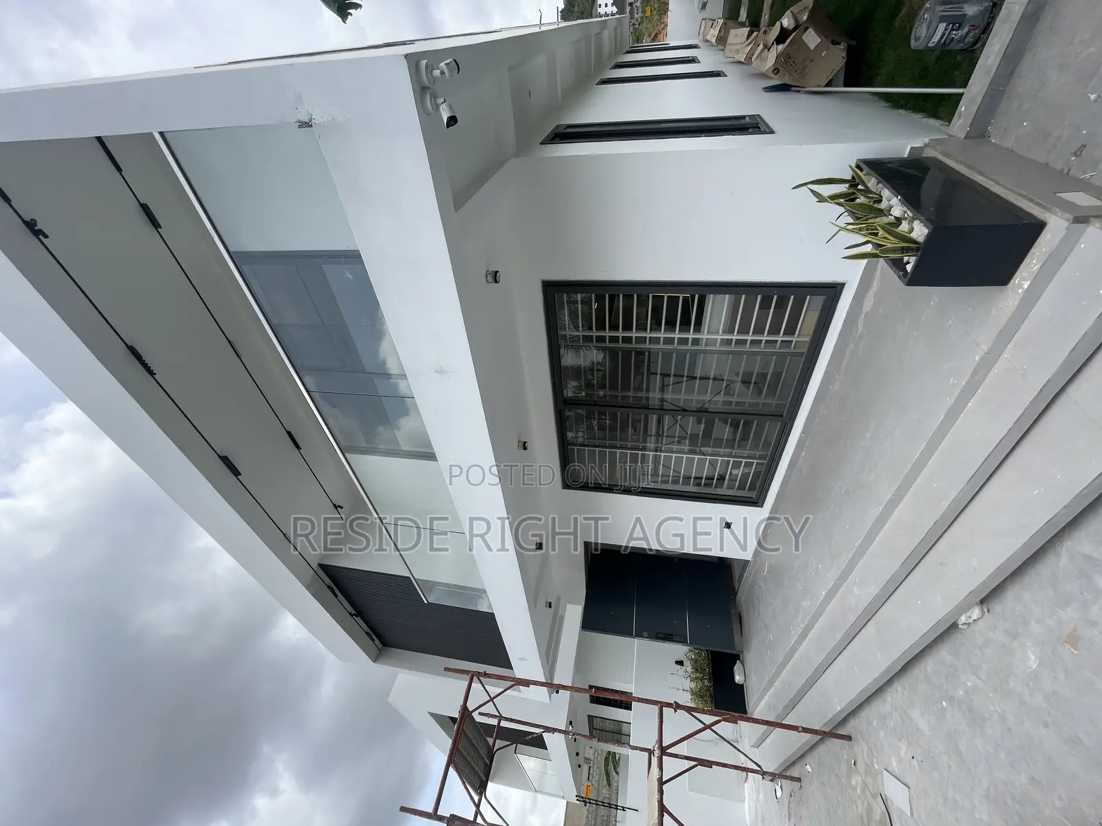 4bdrm House in Acp Estates, Kwabenya for sale