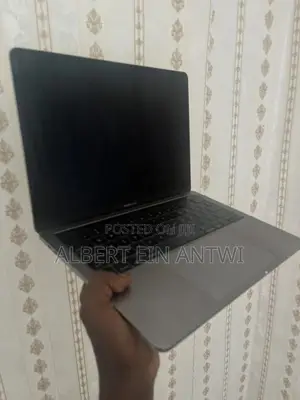 Laptop Apple MacBook Pro 2017 8GB Intel Core i5 SSD 256GB