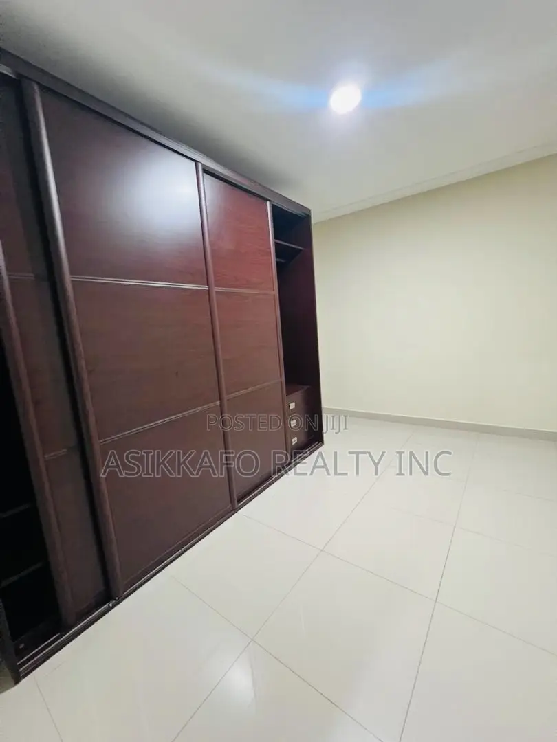 Furnished 4bdrm House in Bona Vista Estate, Sakumono for rent