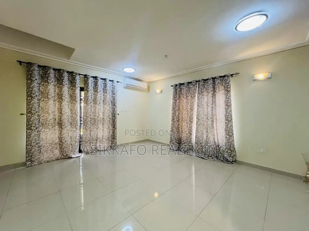 Furnished 4bdrm House in Bona Vista Estate, Sakumono for rent