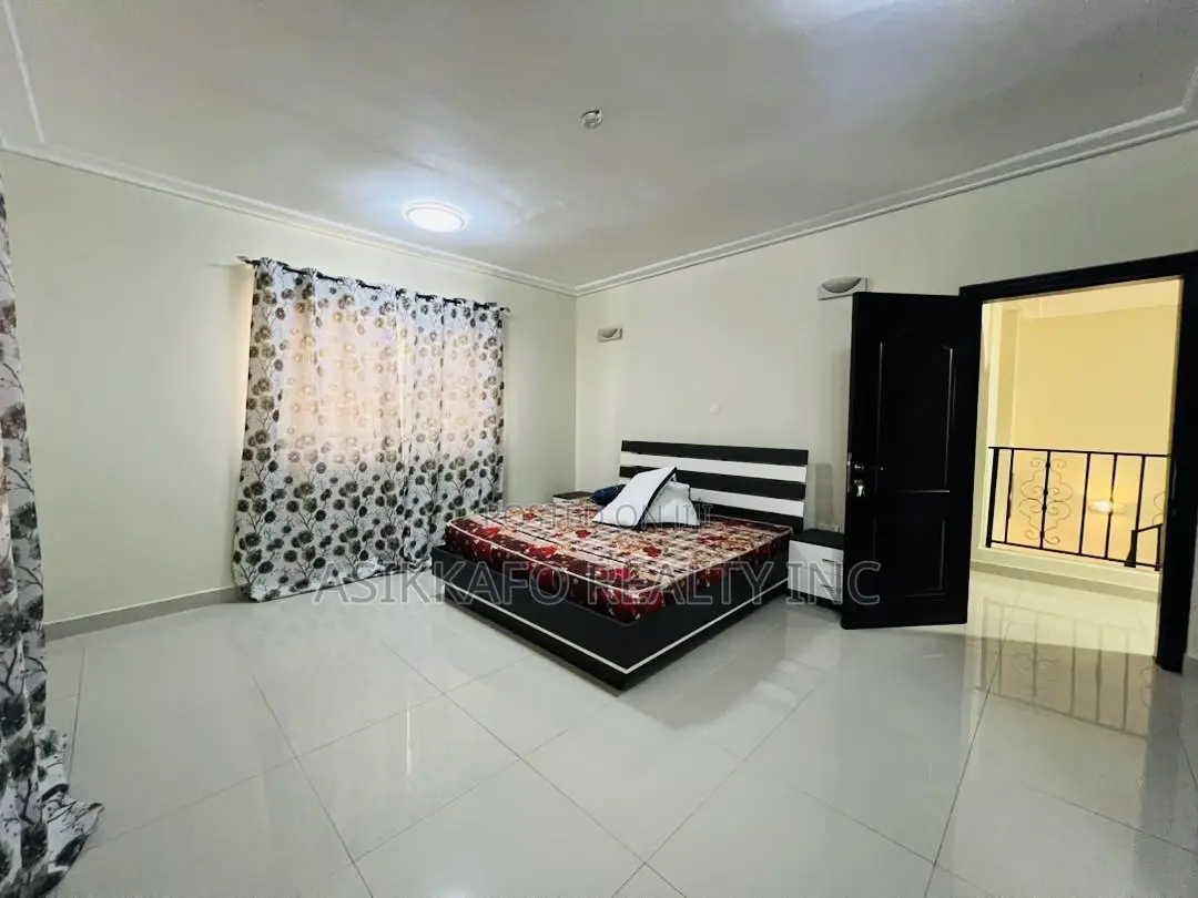 Furnished 4bdrm House in Bona Vista Estate, Sakumono for rent
