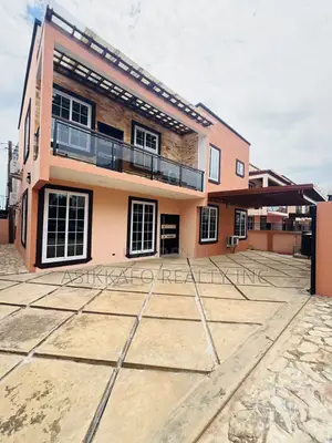 3bdrm House in Palace Mall Area, Spintex for rent