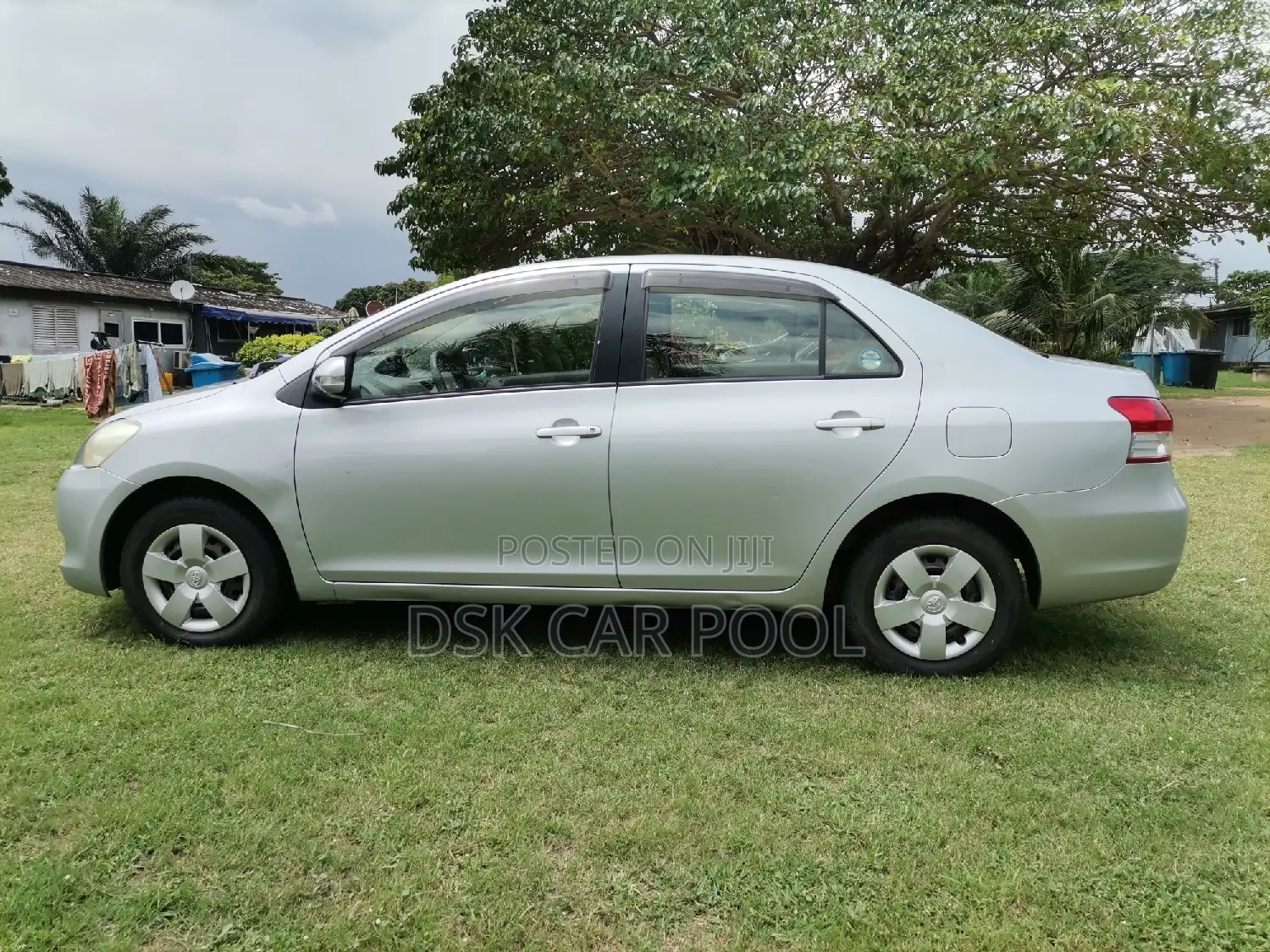 Toyota Belta 2011 Gray