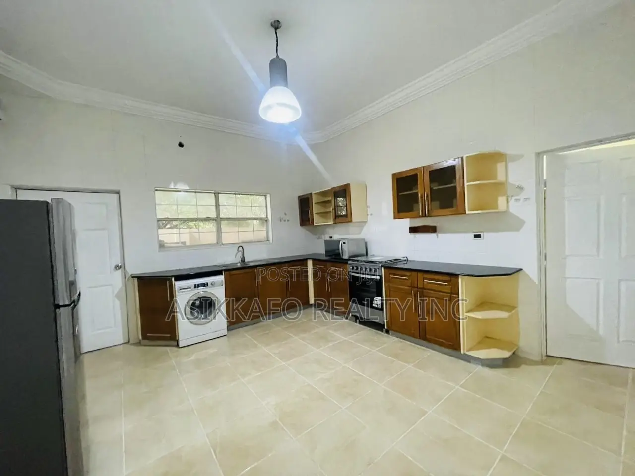 3bdrm House in Cantonments for rent