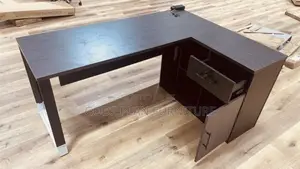 L - Shaped Office Table ( Kt -310)