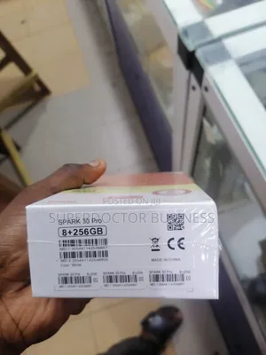 New Tecno Spark 30 Pro 256 GB Black
