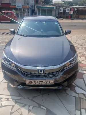 Honda Accord LX 4dr Sedan FWD (2.4L 4cyl 2A) 2017 Silver