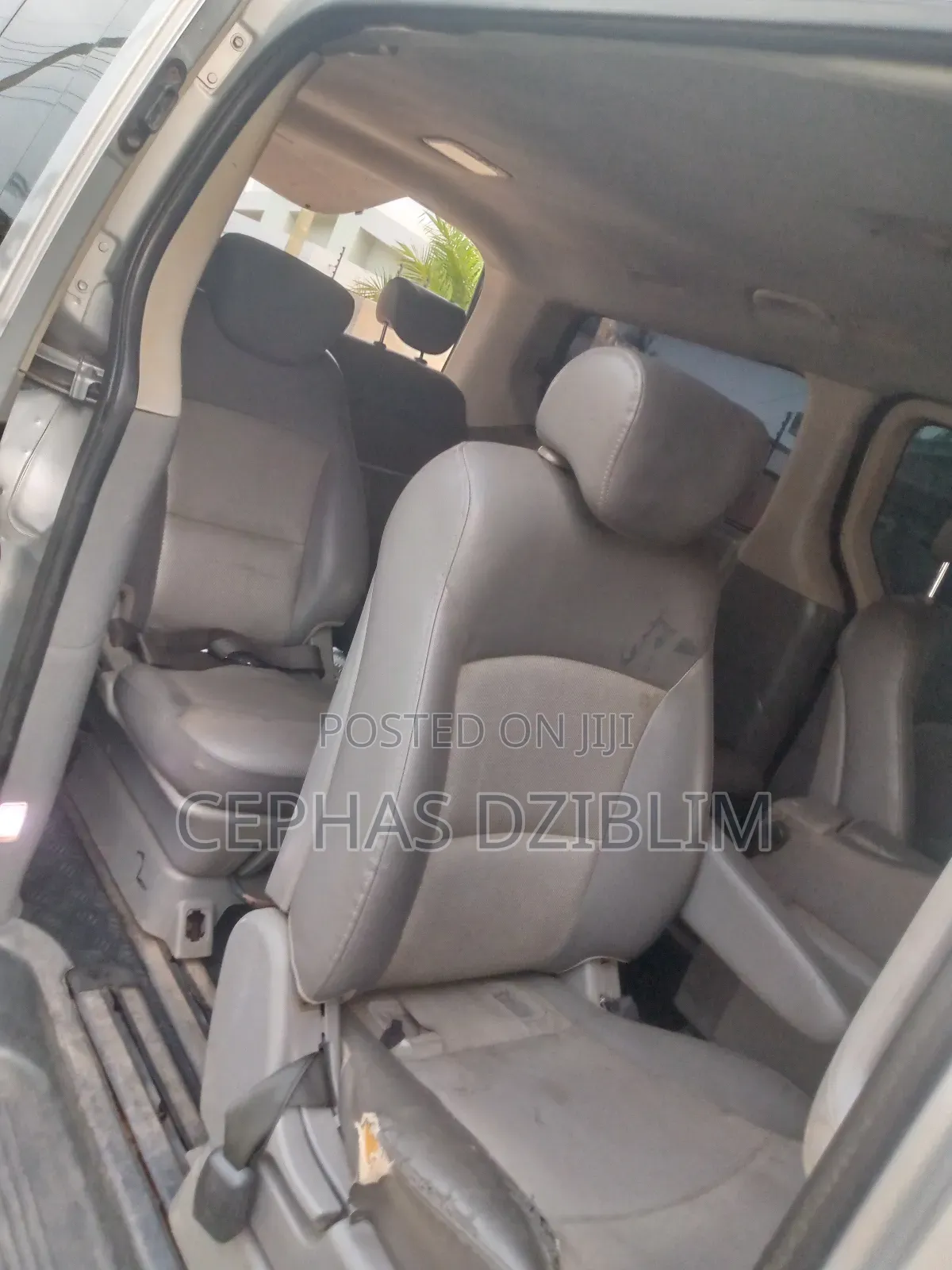 Hyundai Starex 2000 Silver