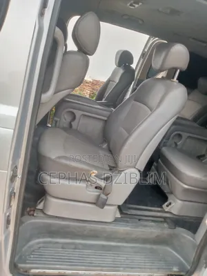 Hyundai Starex 2000 Silver