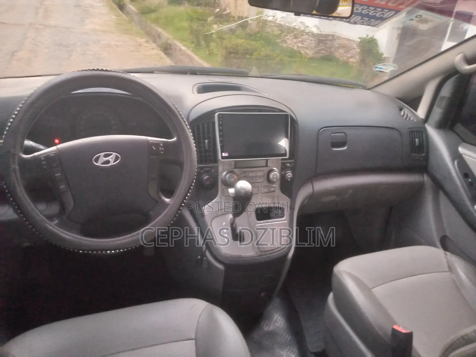 Hyundai Starex 2000 Silver