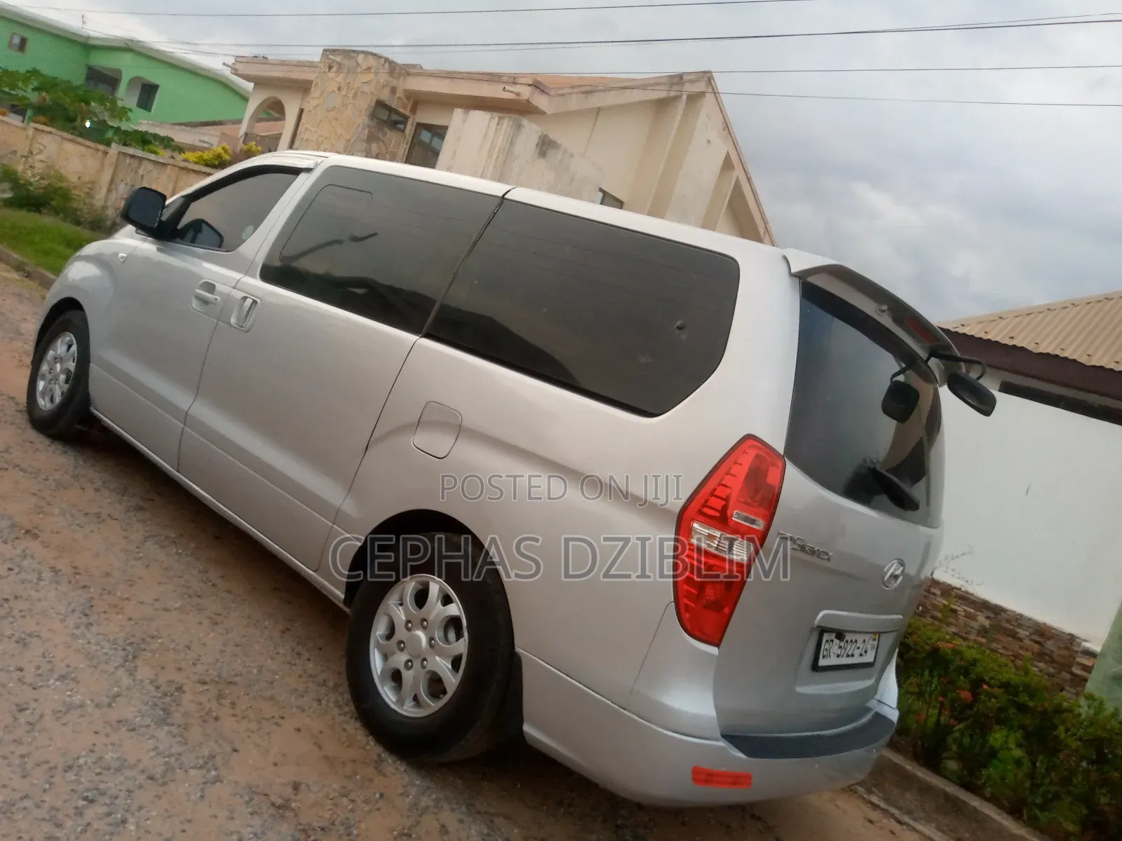Hyundai Starex 2000 Silver