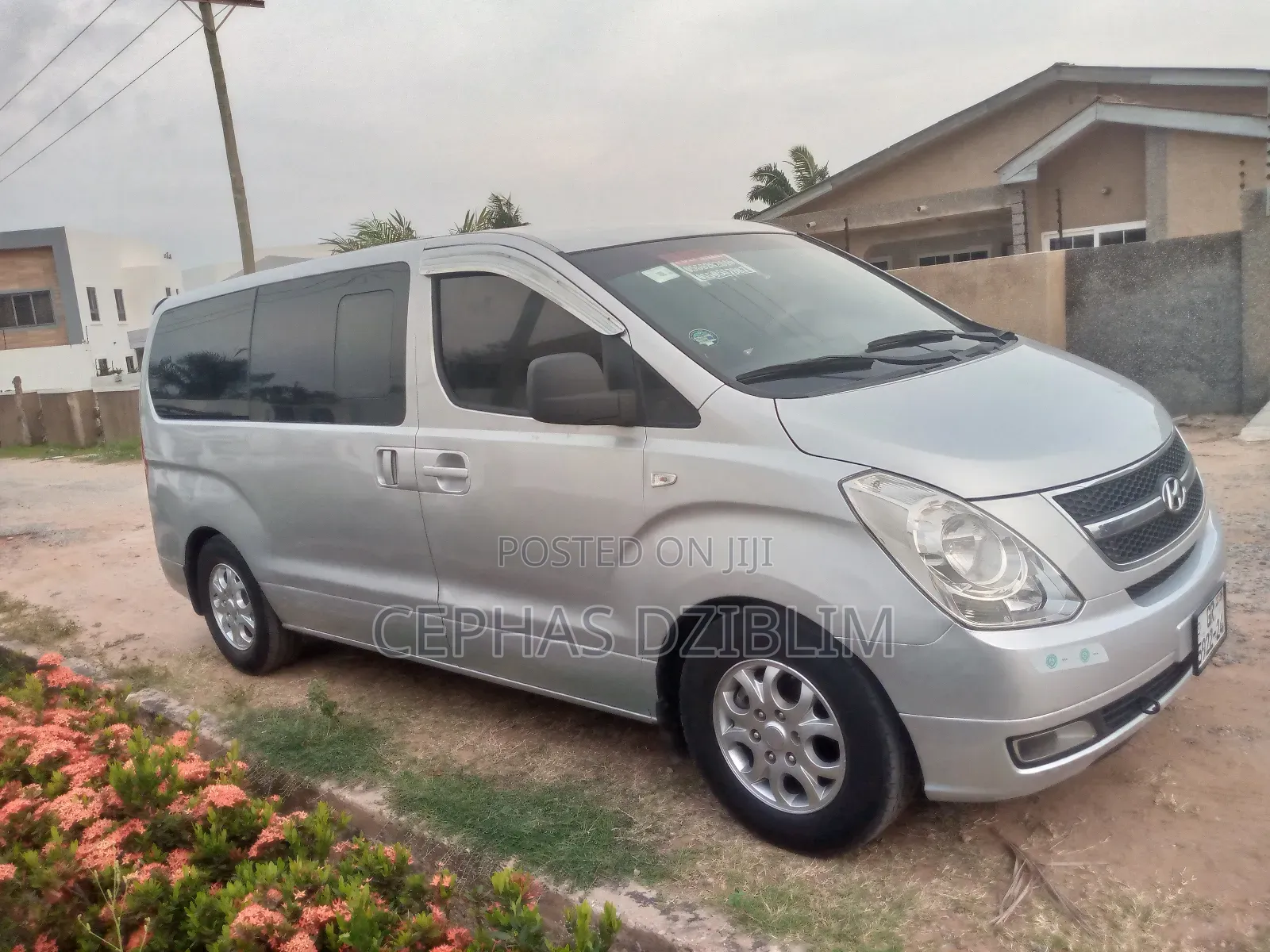 Hyundai Starex 2000 Silver