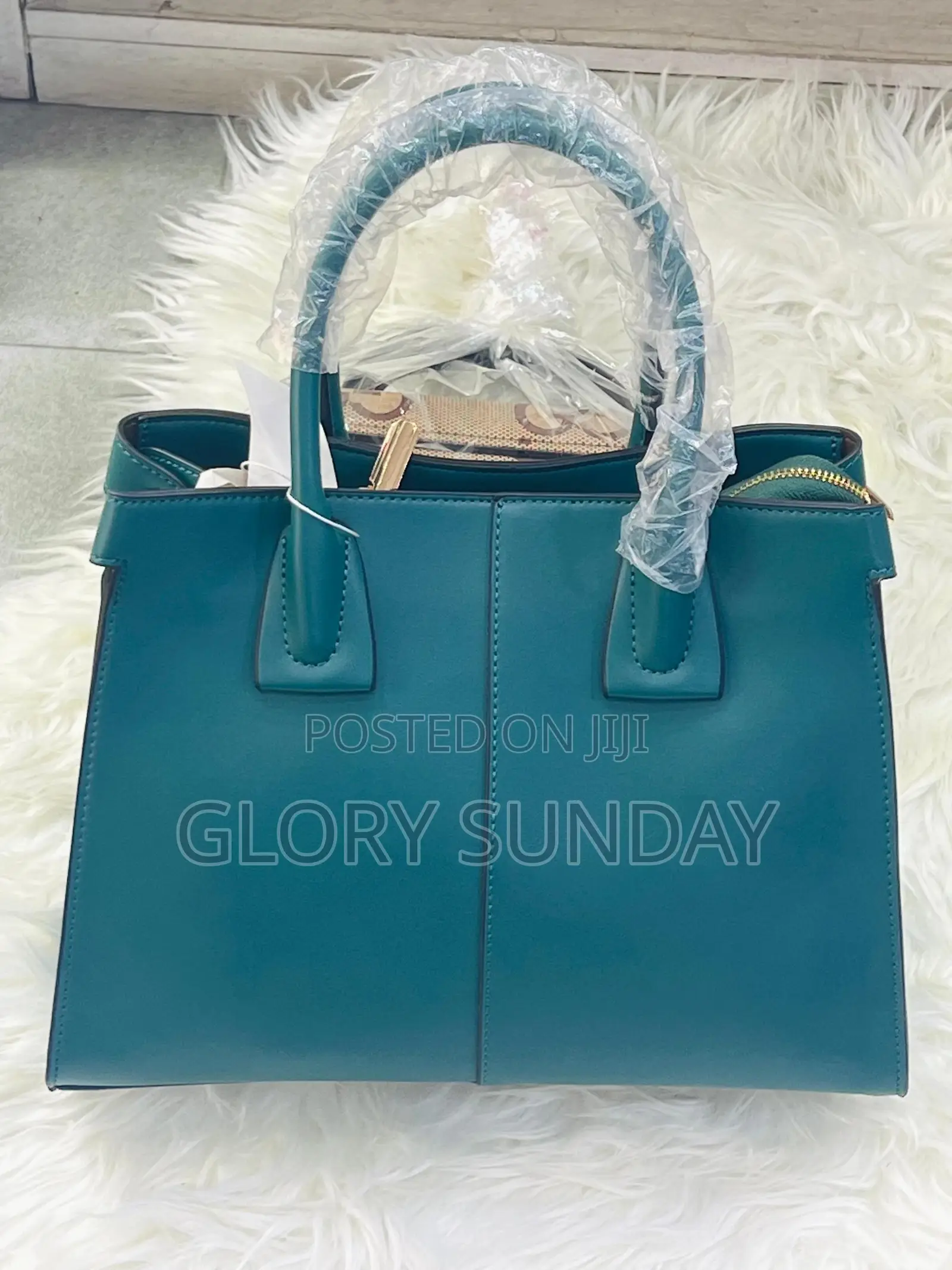 Classy Ladies Handbag