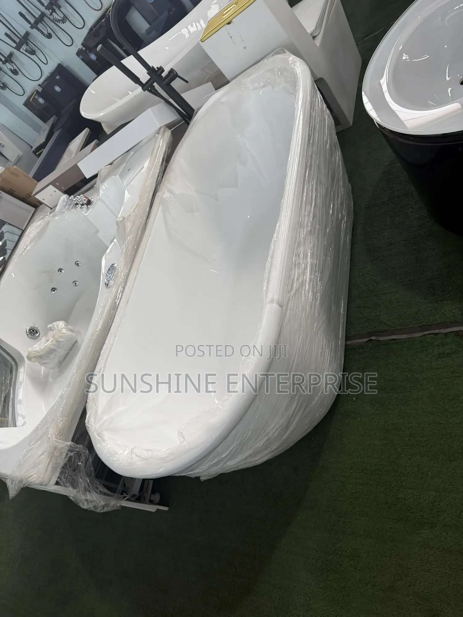 Bathroom Bathtub