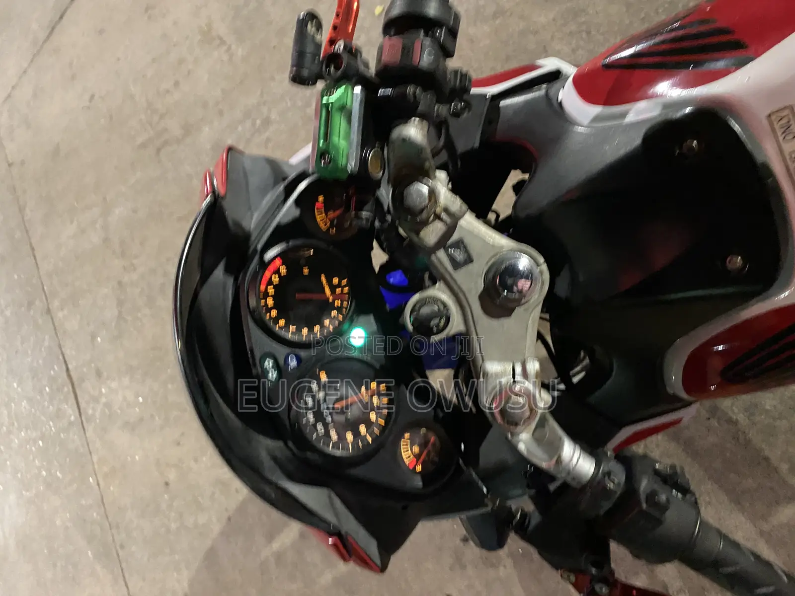 Honda CBR 2010 White