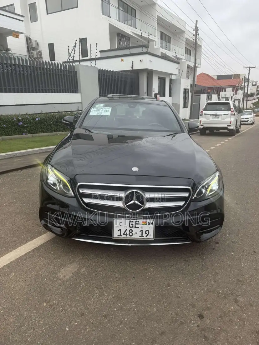 Mercedes-Benz E300 Base RWD Sedan (2.0L 4cyl 9A) 2017 Black