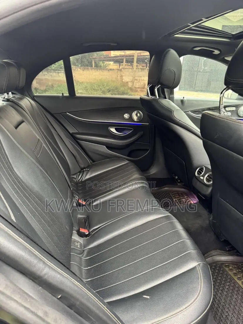 Mercedes-Benz E300 Base RWD Sedan (2.0L 4cyl 9A) 2017 Black