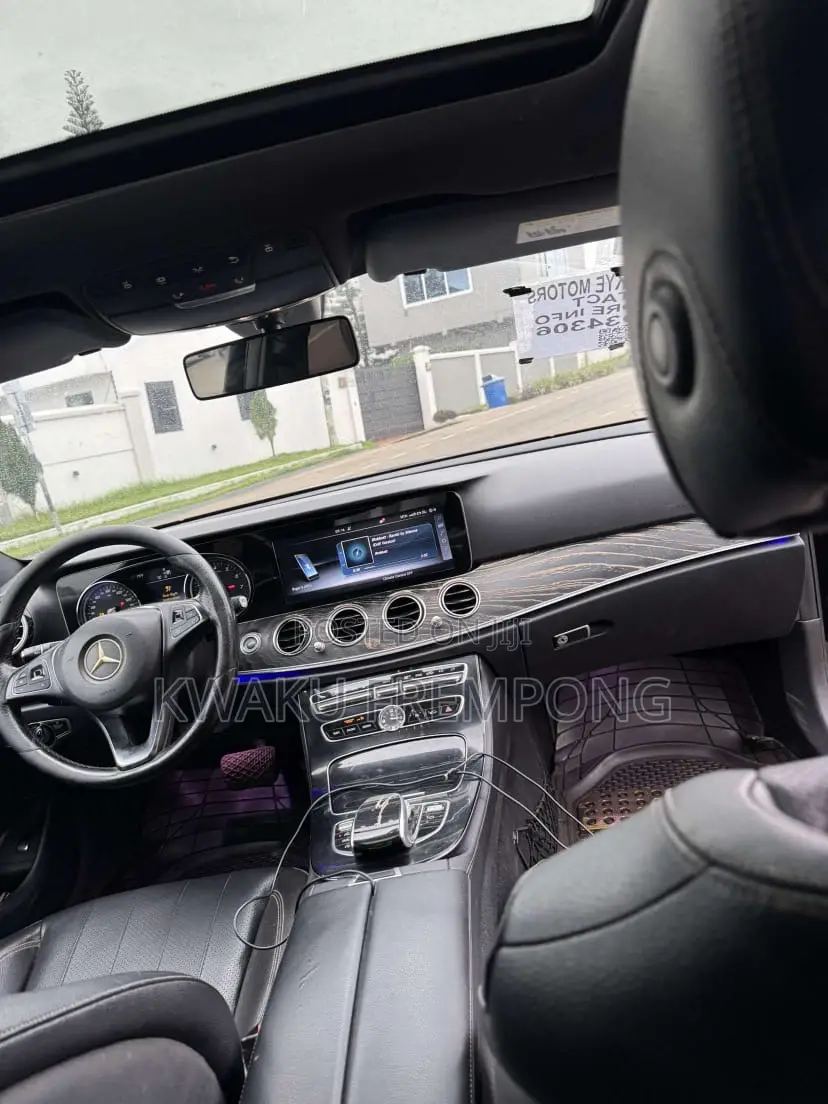 Mercedes-Benz E300 Base RWD Sedan (2.0L 4cyl 9A) 2017 Black