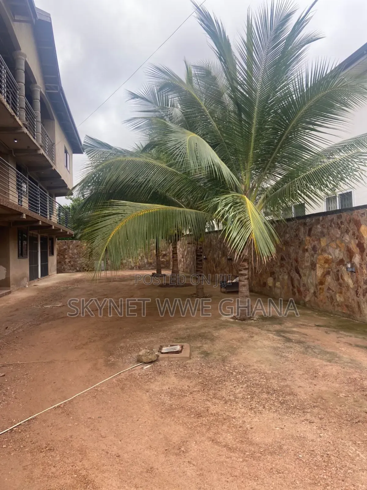 12bdrm Apartment in Ablorh Adjei for sale
