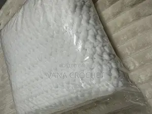 White Chunky Hooded Blanket for Newborns