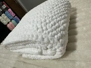 White Chunky Hooded Blanket for Newborns