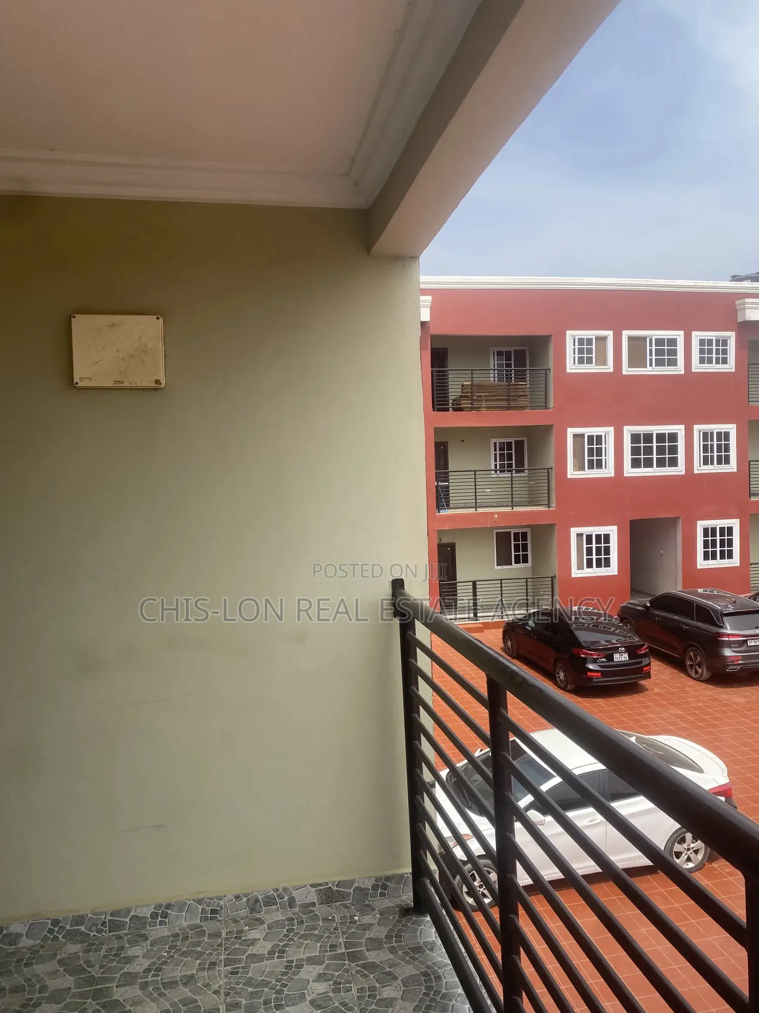 1bdrm Apartment in Chis-Lon Broker’S, New Market for rent