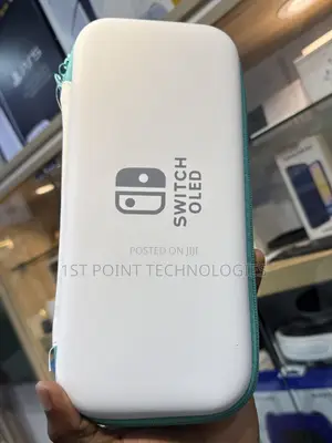 Nintendo Switch Traveling Bag White
