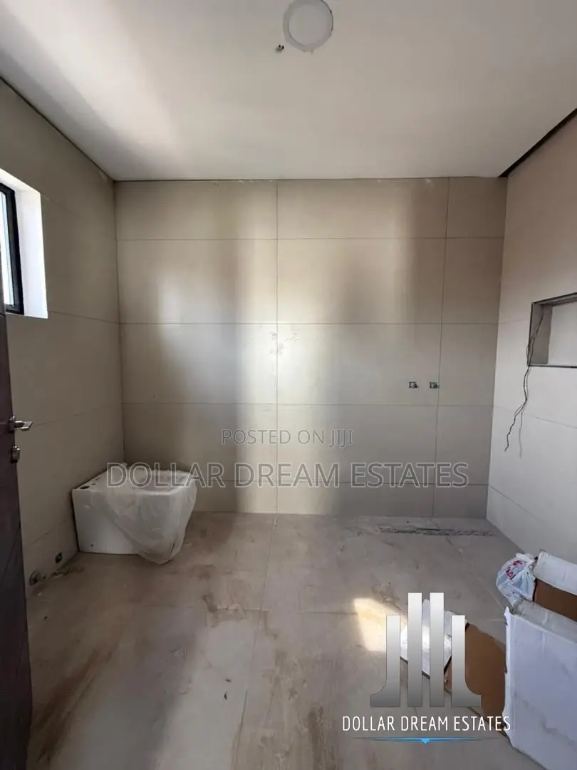 4bdrm House in Airport Residential Area for sale