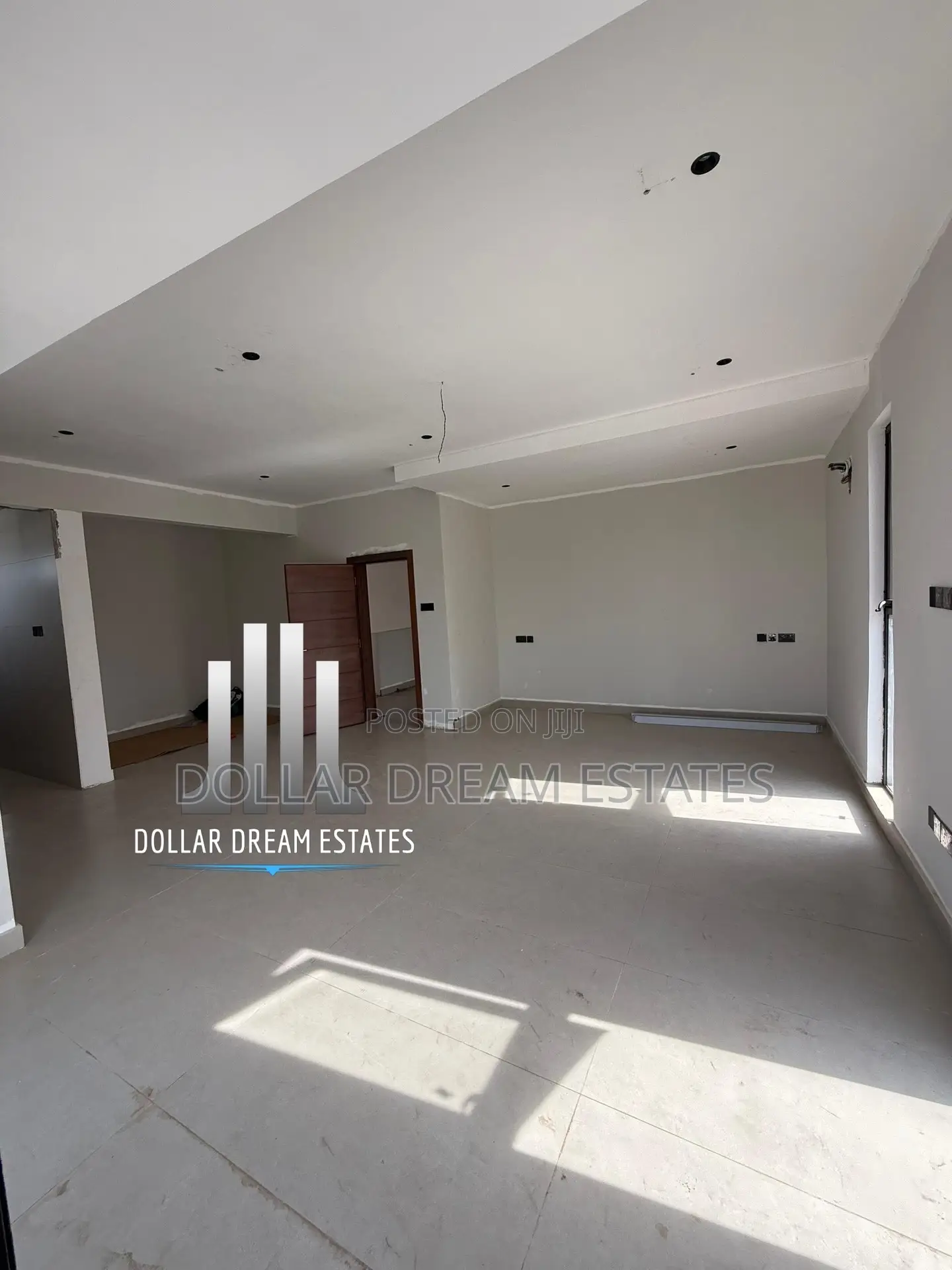 4bdrm House in Airport Residential Area for sale