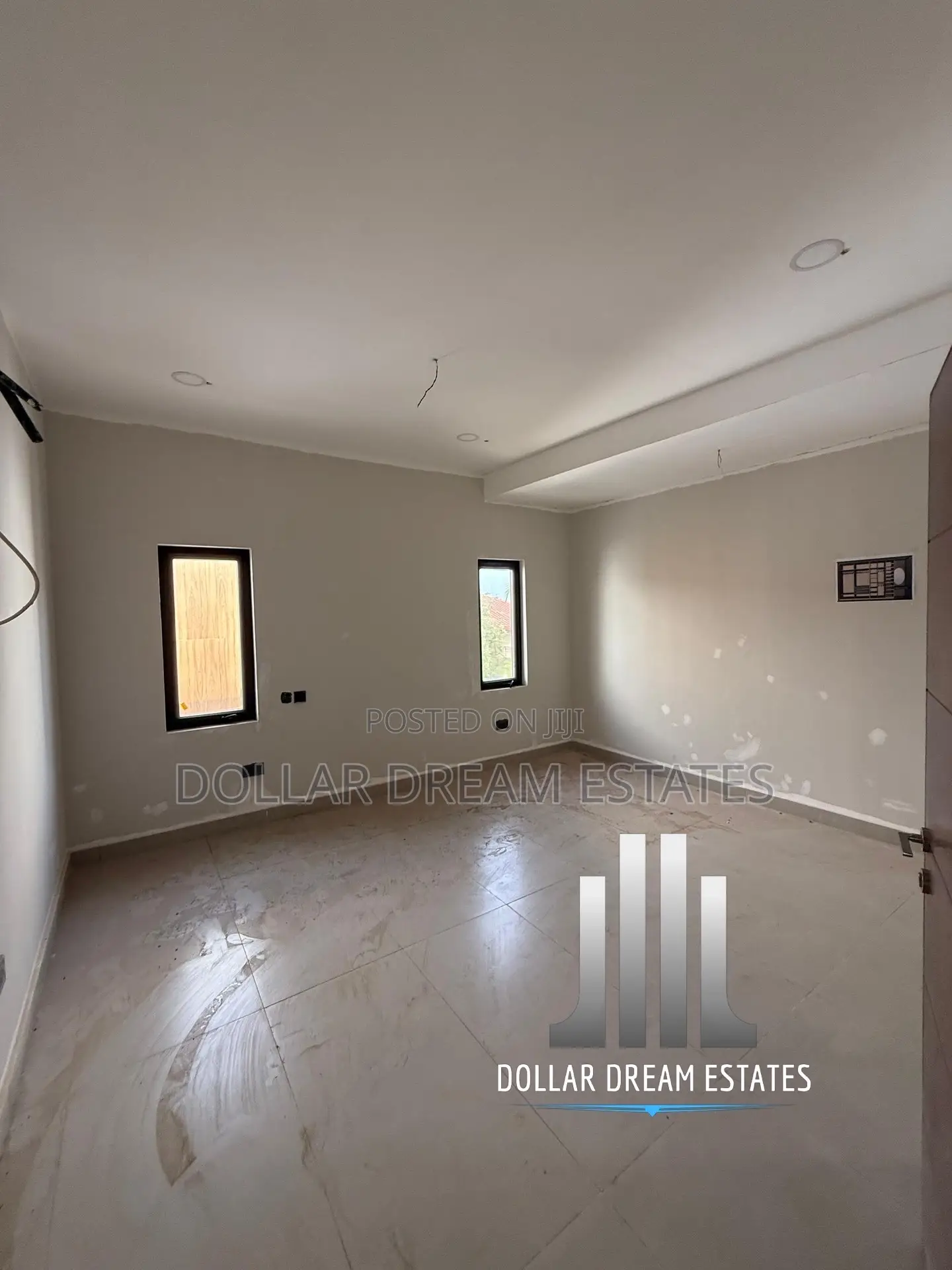 4bdrm House in Airport Residential Area for sale