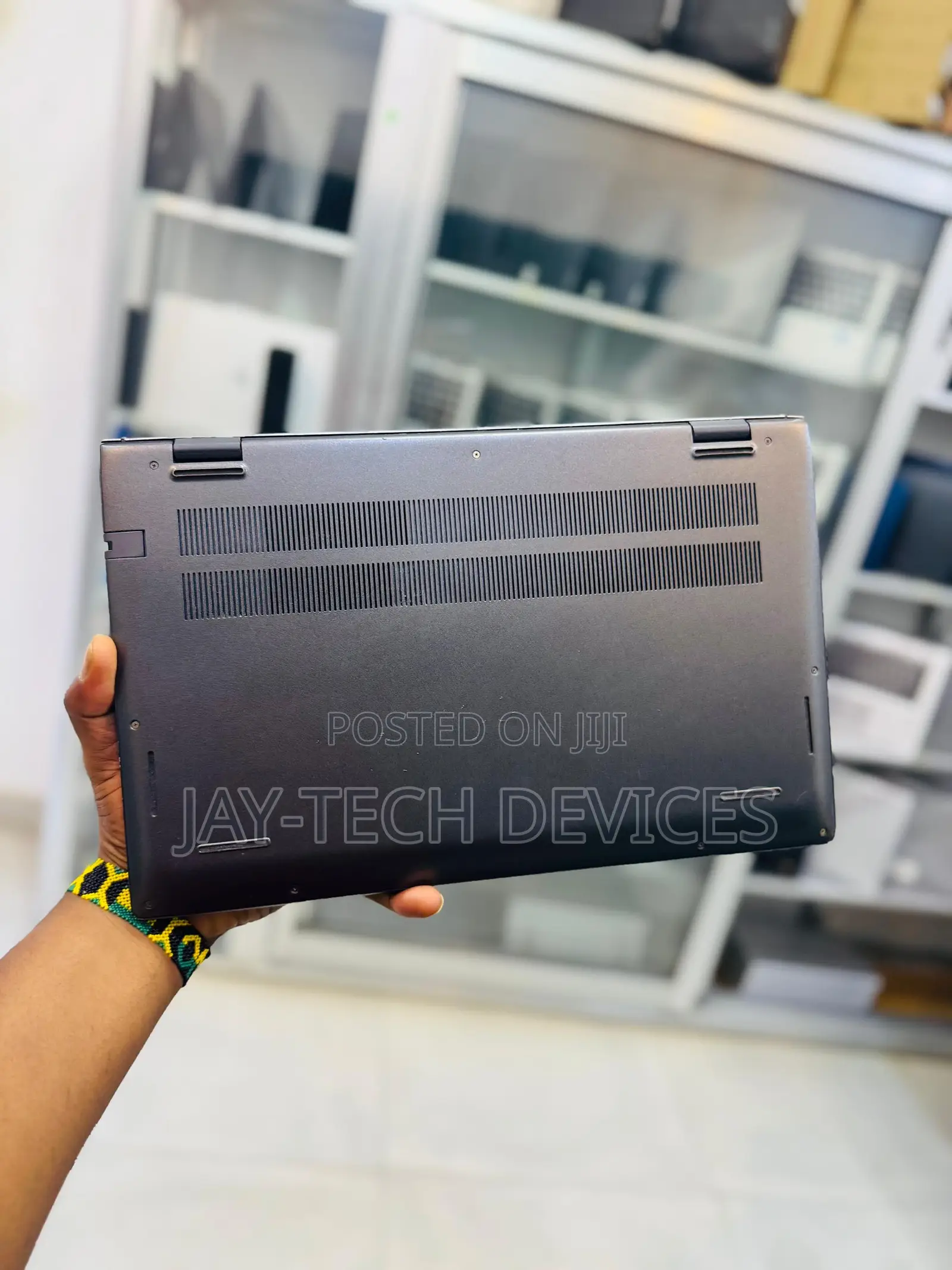 Laptop Dell Vostro 15 5568 16GB Intel Core i7 SSD 512GB